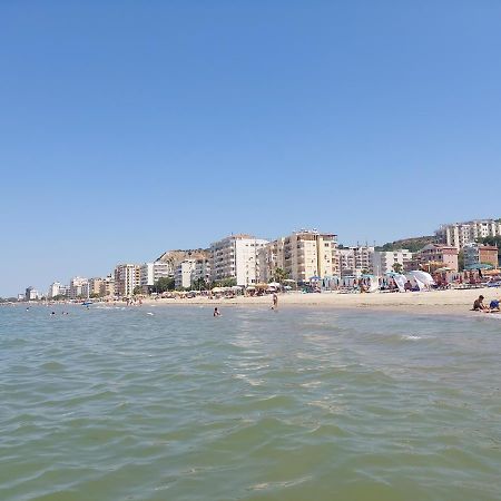 Golden Beach Apartments Durrës Kültér fotó