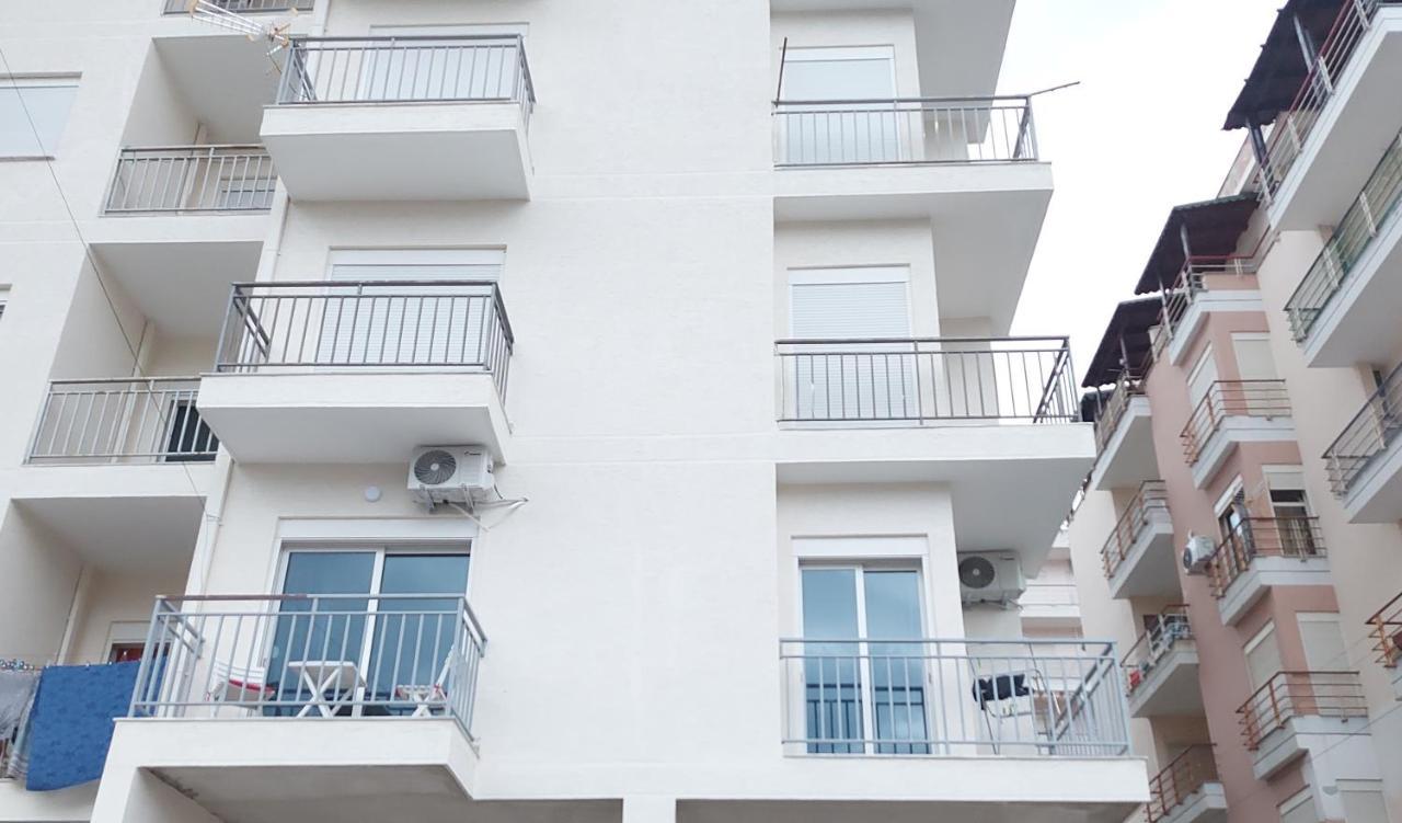 Golden Beach Apartments Durrës Kültér fotó
