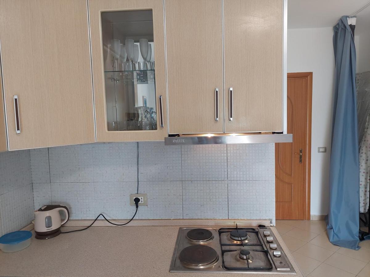 Golden Beach Apartments Durrës Kültér fotó