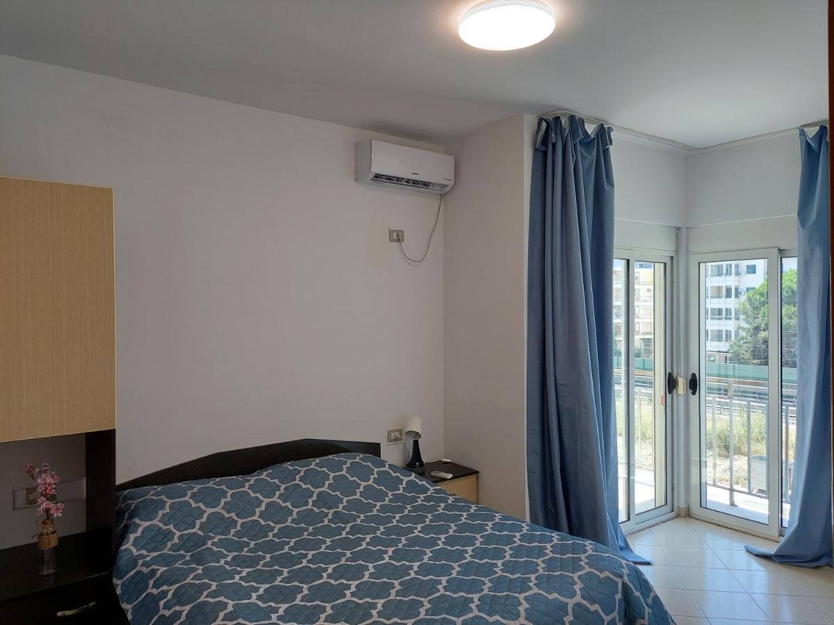 Golden Beach Apartments Durrës Kültér fotó