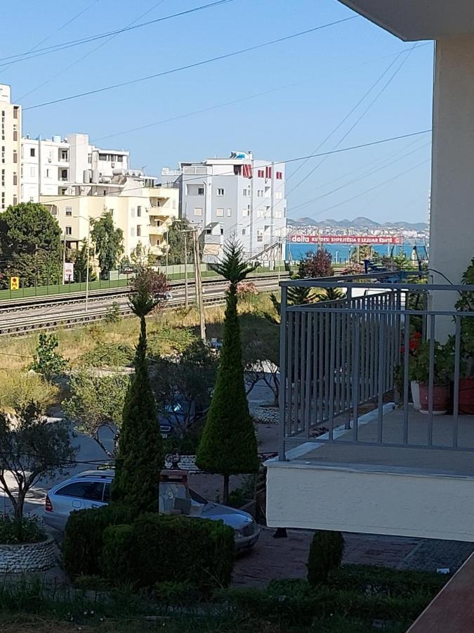 Golden Beach Apartments Durrës Kültér fotó